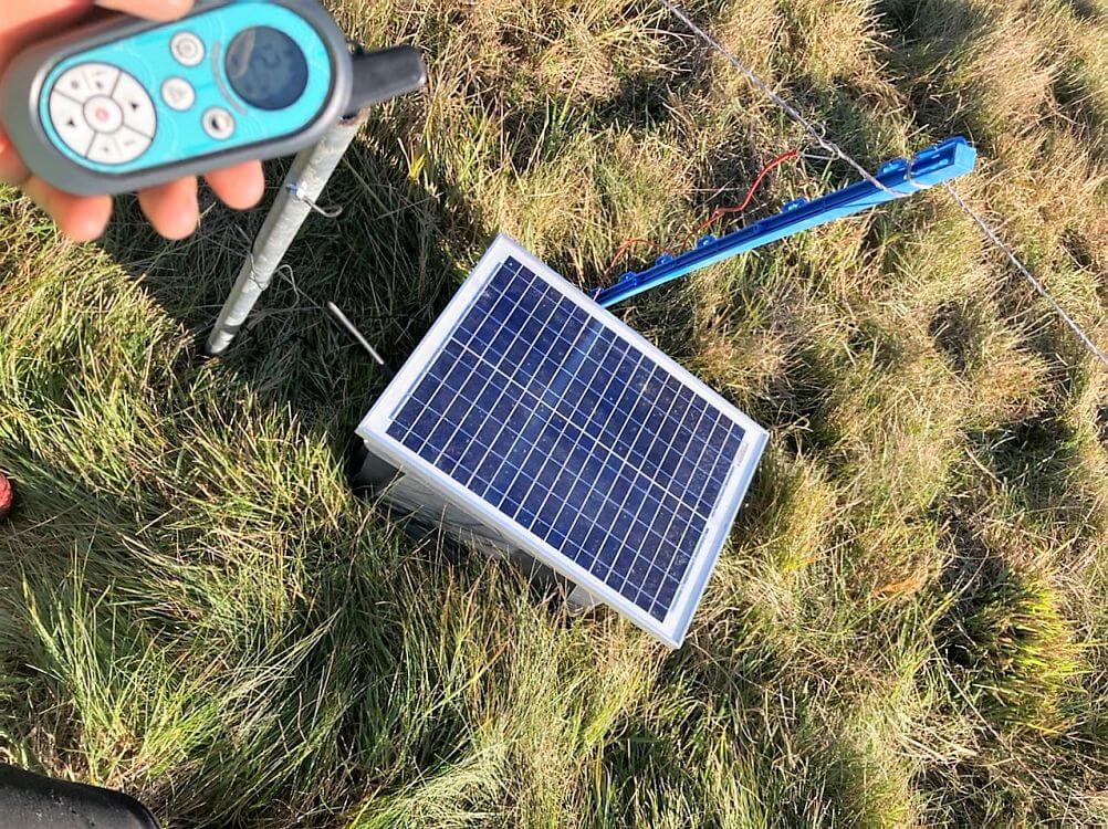 "Veľmi dobrý nápad ovládať plot diaľkovým ovládaním"

hovorí Tibor Krivda zo Slovenska
