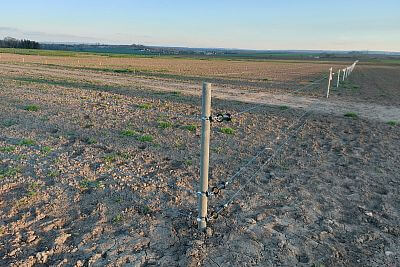 Stavba elektrického ohradníka pre výstavu Naše pole